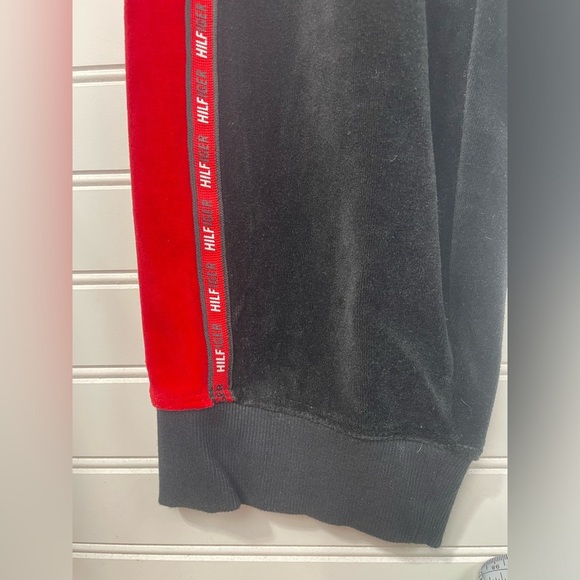 Tommy Hilfiger Sport Colorblocked Velour Jogger Pants With Micro-Tape Trim 2X - Picture 4 of 13